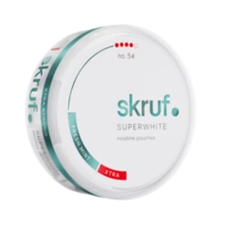 Skruf Superwhite No.54 Fresh Mint Xtra Strong